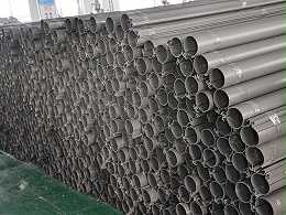 瑞绽塑料货物仓储-1